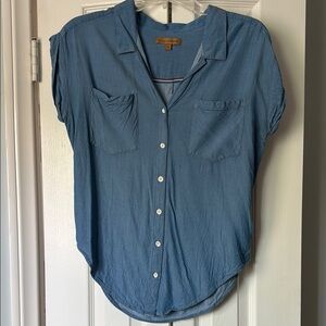 JACHS Girlfriend Blue Button Down Shirt with Notched Collar